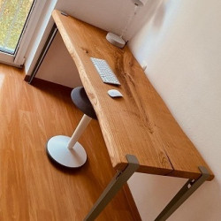 Kundenprojekt: Schreibtisch aus einer Eichenbohle!